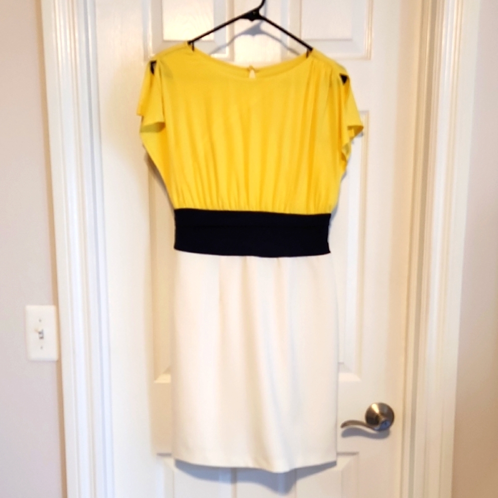 Yellow And White Dress With Navy Middle